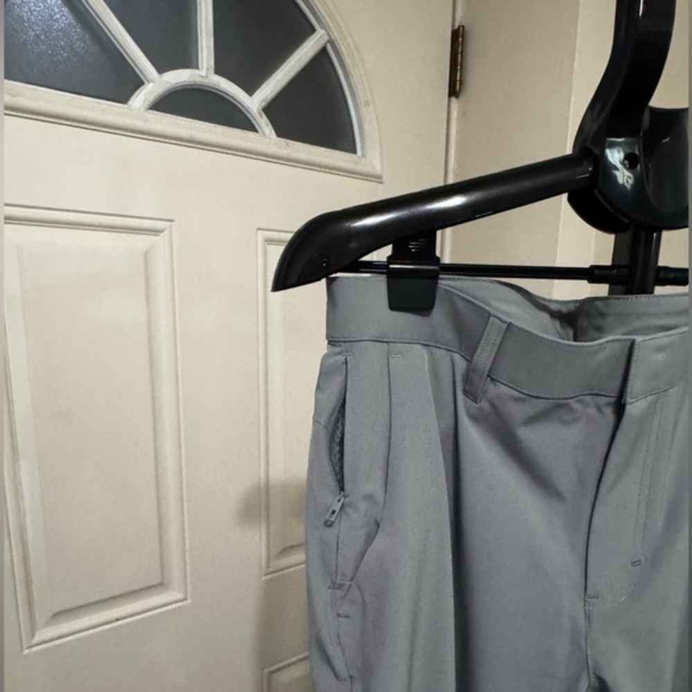 Fabletics Pants I Men’s I The “On Trouser” I Slim Fit I Size 33/30
